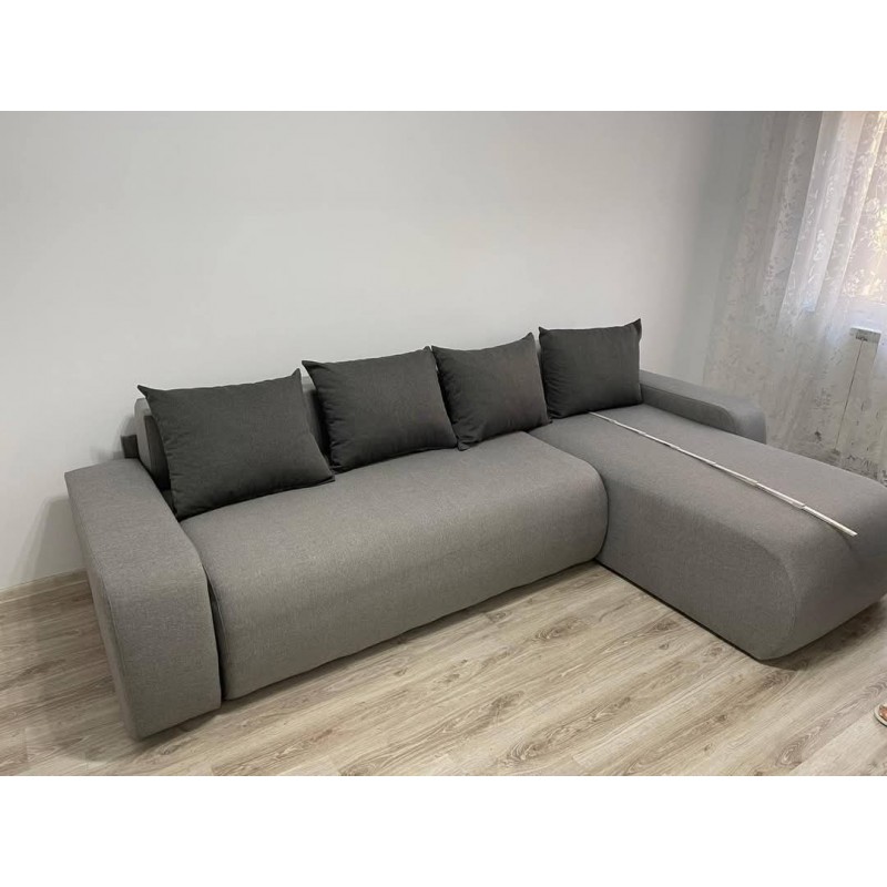 Coltar rotunjit cu spatar rabatabil