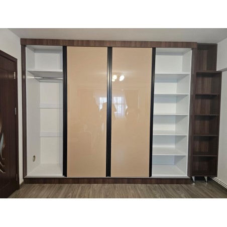 Dressing compartimentat din pal melaminat