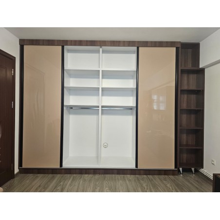 Dressing compartimentat din pal melaminat